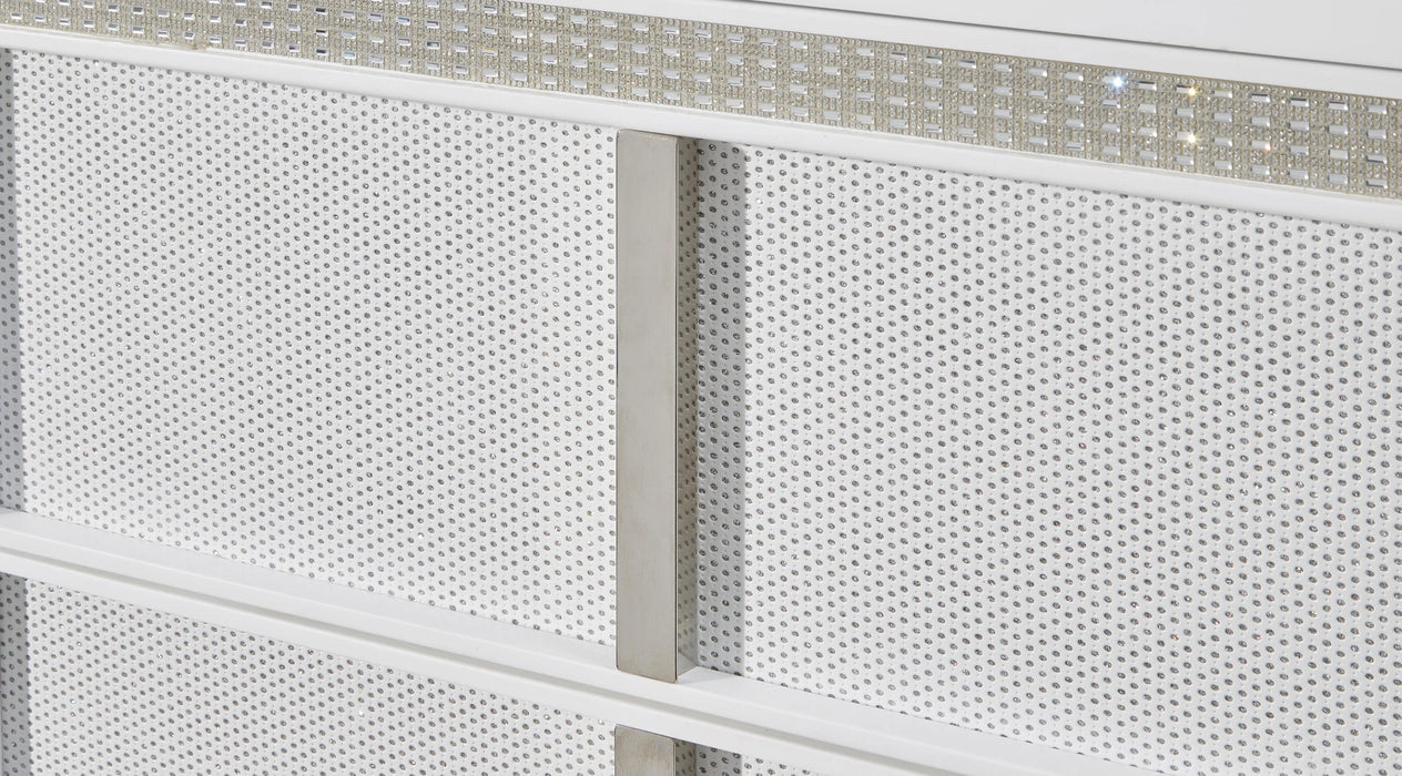 Chalanna Chest of Drawers - Dream Home Furniture & Mattress (Waite Park, MN)