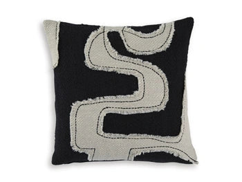 Veerbank Pillow (Set of 4) - Dream Home Furniture & Mattress (Waite Park, MN)