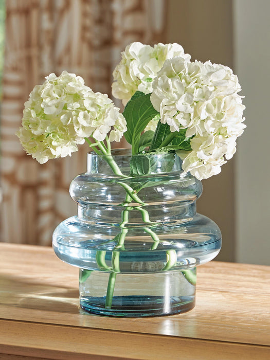 Vallmen Vase - Dream Home Furniture & Mattress (Waite Park, MN)