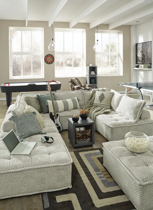 Bales Accent Chair - Dream Home Furniture & Mattress (Waite Park, MN)