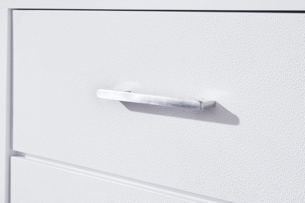 Jarlee Dresser and Mirror - Dream Home Furniture & Mattress (Waite Park, MN)