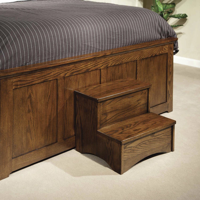 Oak Park Step Stool