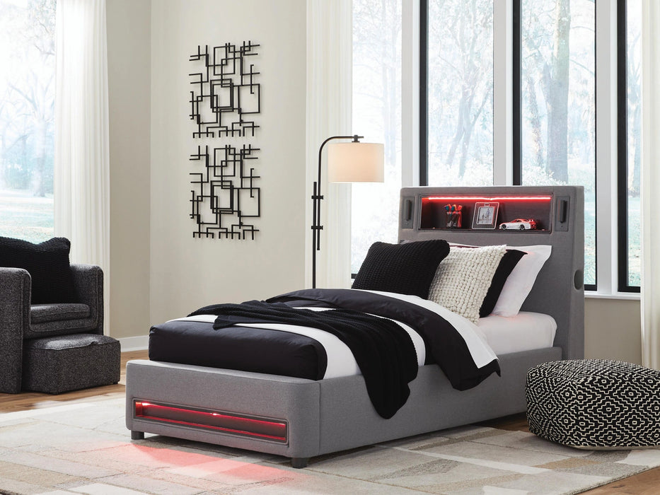 Verishaw Upholstered Bed - Dream Home Furniture & Mattress (Waite Park, MN)