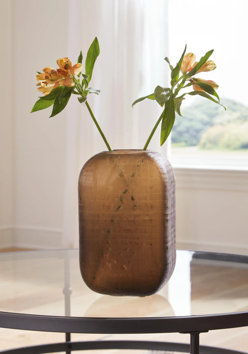 Capard Vase - Dream Home Furniture & Mattress (Waite Park, MN)