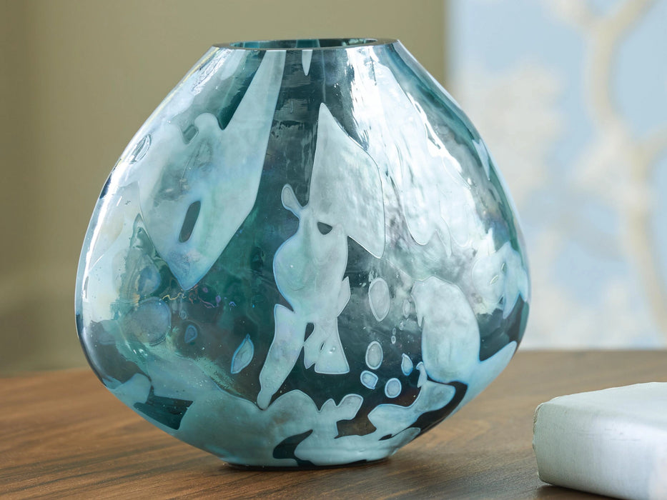 Cartshaw Vase - Dream Home Furniture & Mattress (Waite Park, MN)