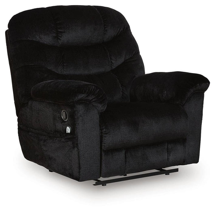 Linenfield Recliner - Dream Home Furniture & Mattress (Waite Park, MN)