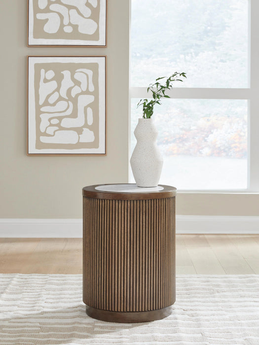 Hadonna End Table - Dream Home Furniture & Mattress (Waite Park, MN)