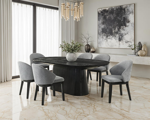 Tottenham Oval Dining Table - Dream Home Furniture & Mattress (Waite Park, MN)