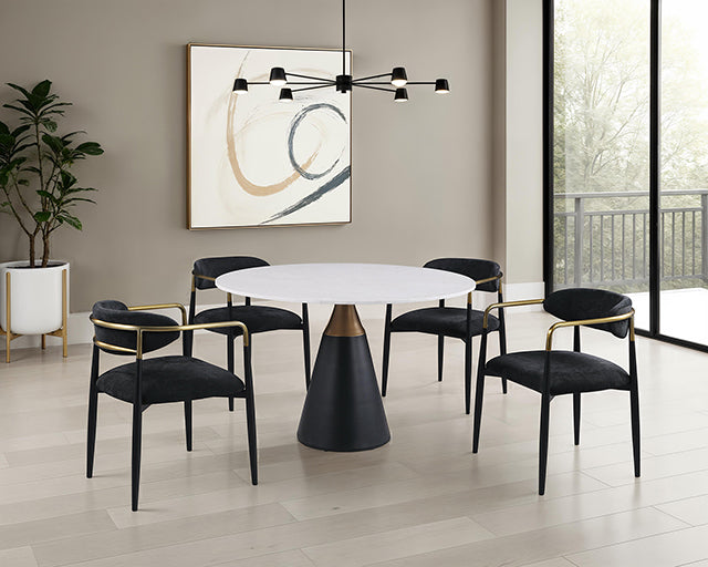 Hobro 5 Pc. Dining Table Set - Dream Home Furniture & Mattress (Waite Park, MN)