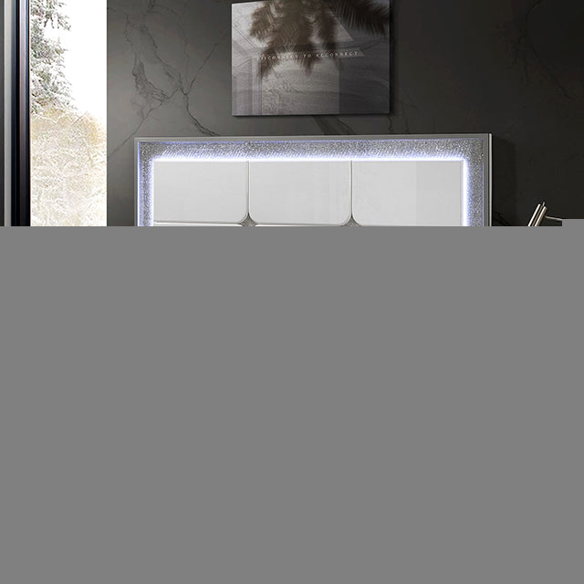 Stoholm E.King & Queen Bed