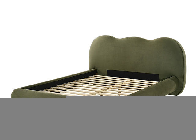 Finamore Queen Bed - Dream Home Furniture & Mattress (Waite Park, MN)