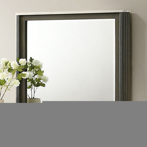 Lantrisant Mirror - Dream Home Furniture & Mattress (Waite Park, MN)