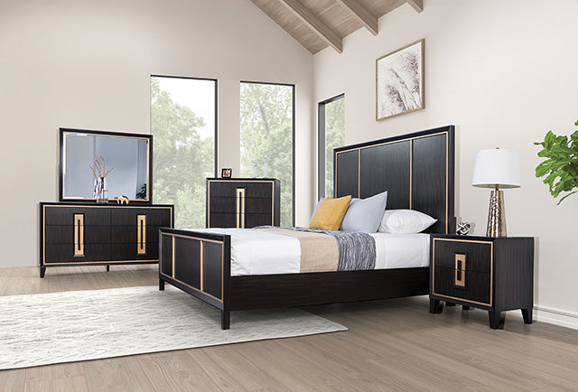 Kenyada Queen Bedroom Set