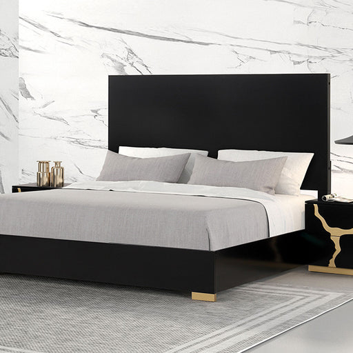 Goldsberg E.King & Queen Bed Grey & Pink - Dream Home Furniture & Mattress (Waite Park, MN)
