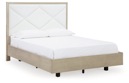 Wendora Upholstered Bed image